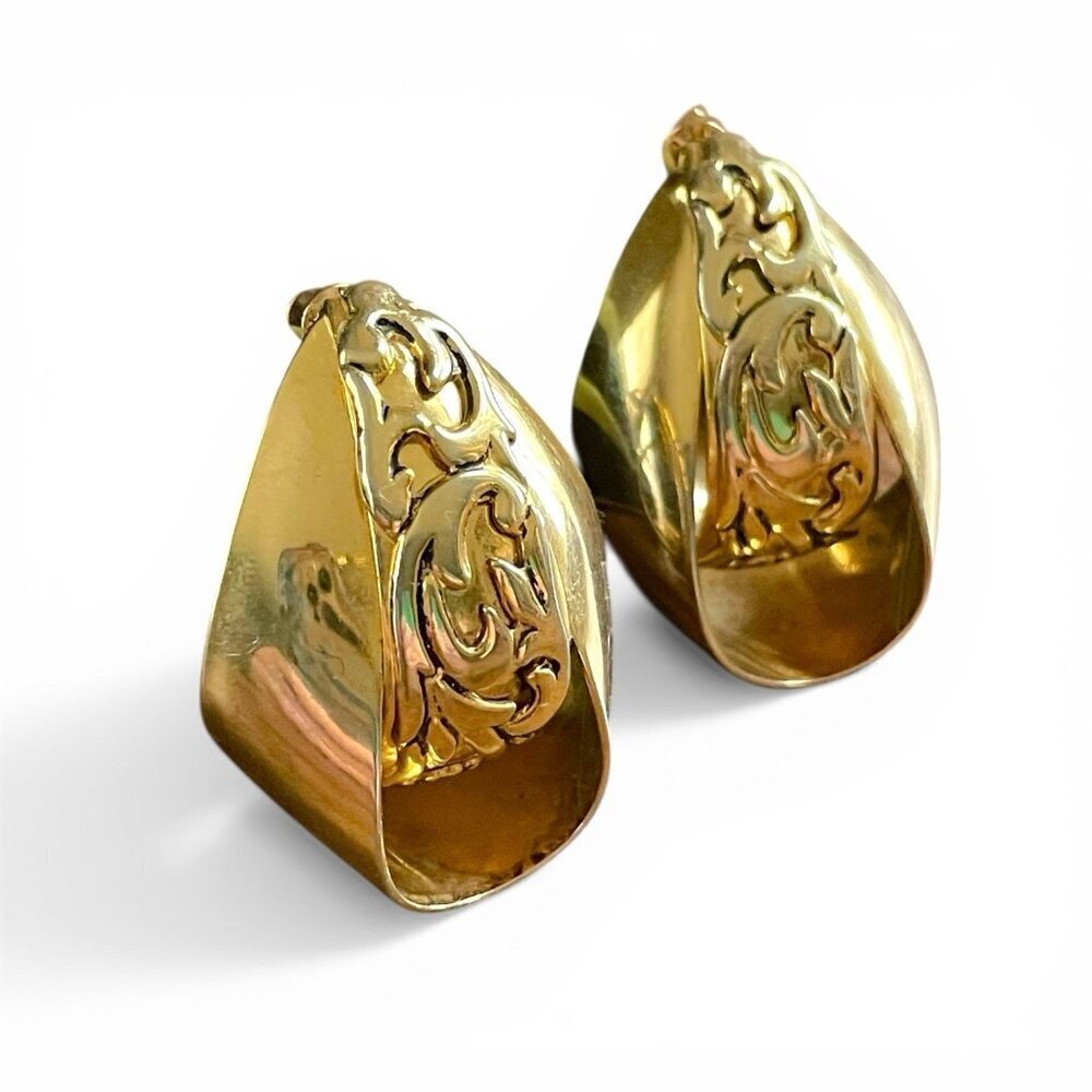 Vintage 90s Chunky Gold Tone J Hoop Earrings 1 3/8" Filigree Pierced Post Back